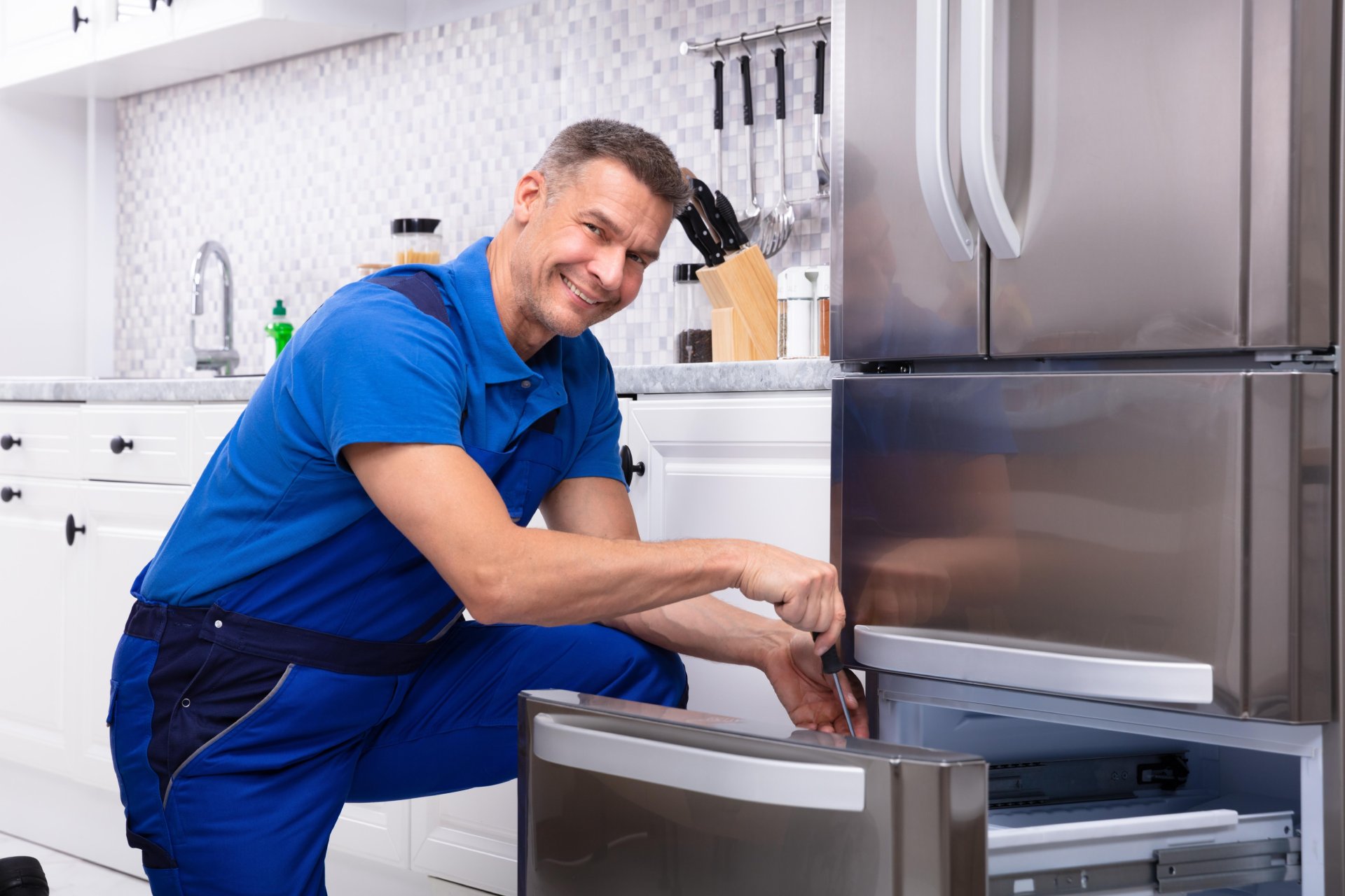 Adjusting freezer temperature control to -18°C for Australian food safety standards